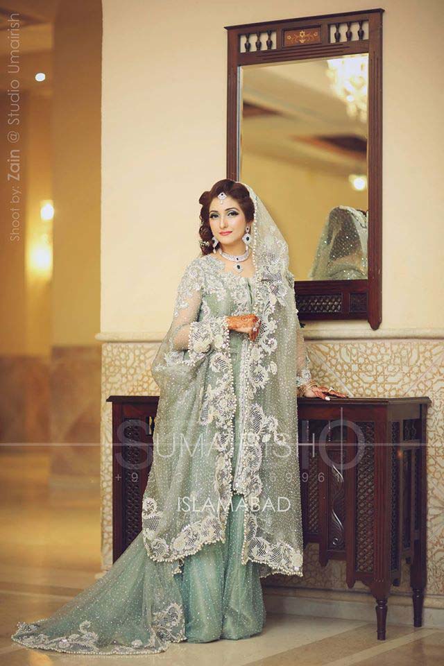 Stylish Walima Dresses For Wedding Pakistani Brides 2016 2017 4