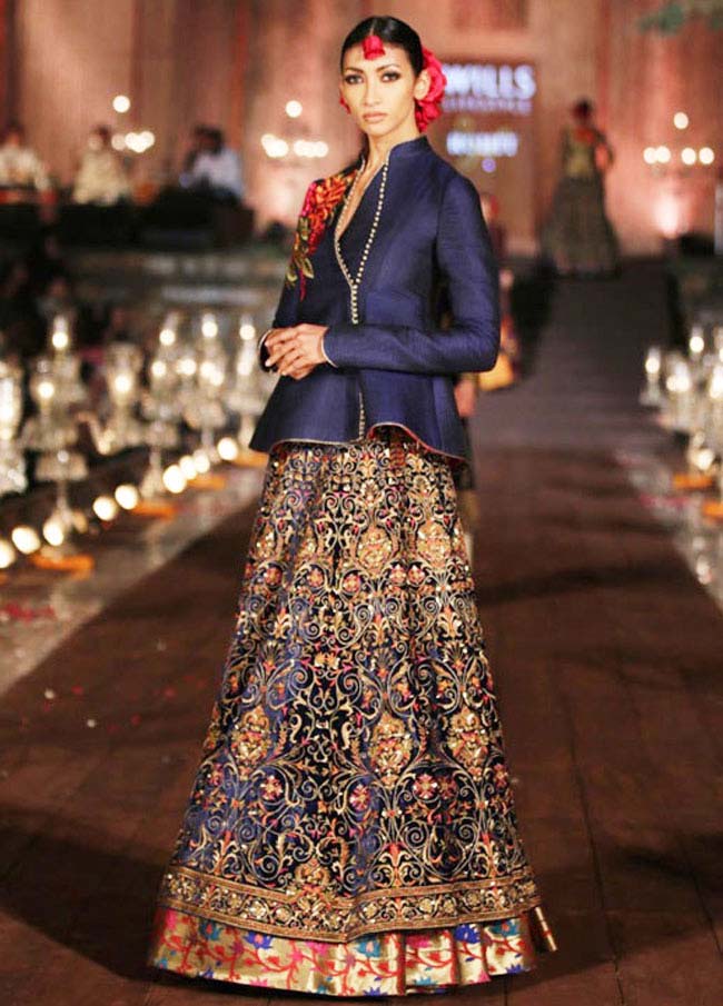 Lehenga from Rohit Bal’s ‘Gulbagh’ collection, inspired by the rich and lush Mughal gardens of Kashmir...styloplanet.com