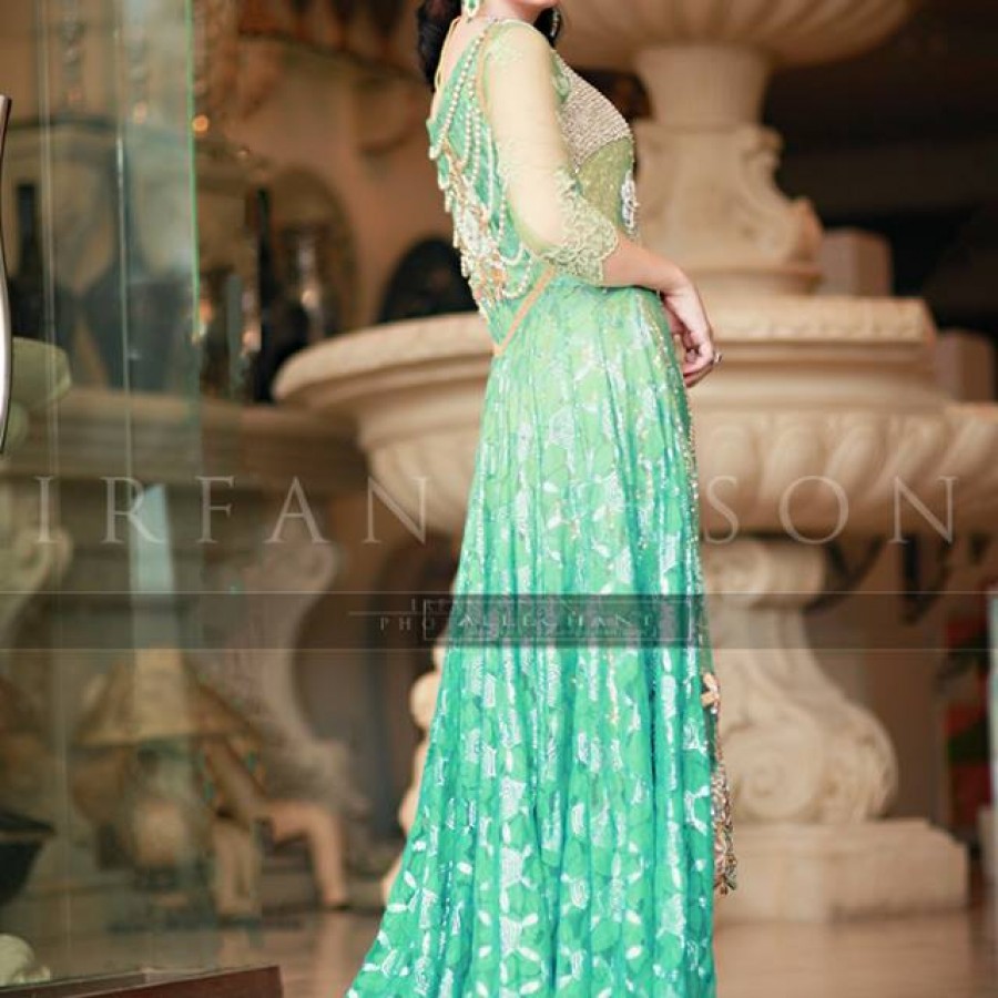 Latest Long Tail Wedding Maxis Dresses Collection 2016-2017 (32)