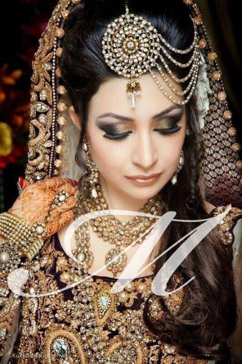 Pakistani Best Bridal Makeup Tutorial- Step by Step (15)