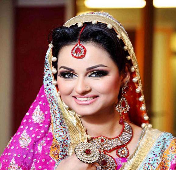 Pakistani Best Bridal Makeup Tutorial- Step by Step (31)