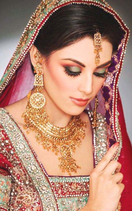 Pakistani Best Bridal Makeup Tutorial- Step by Step (5)
