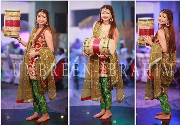 best-bridal-wedding-mehndi-dresses-design-2017-2018-collection-21