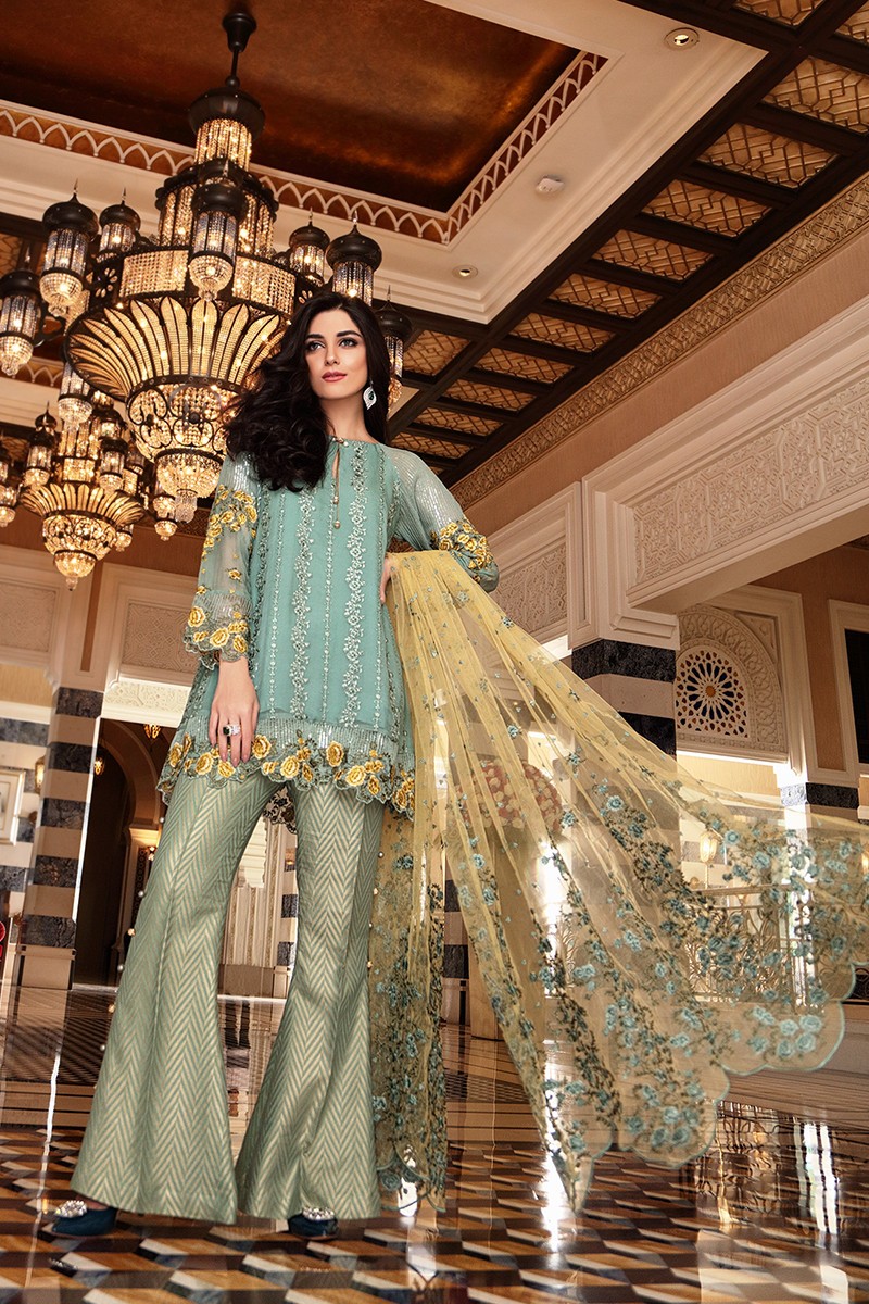 stylish-pakistani-designers-dresses-with-bell-bottom-pantstrousers-2017-5