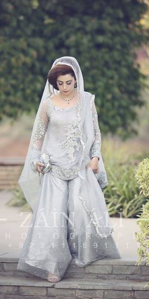 Pakistai Bridals Beautiful Walima Dresses 2017 Latest Trends (21)