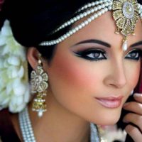 Latest Best Arabic Bridal Makeup Tips & Ideas With Complete Guideline (2)