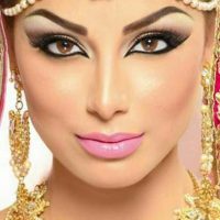 Latest Best Arabic Bridal Makeup Tips & Ideas With Complete Guideline (31)