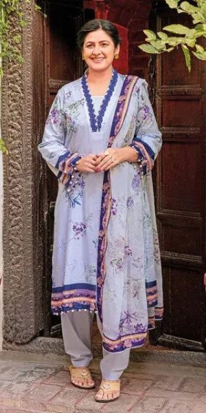Gul Ahmed Three Piece Summer Lawn Collection 2023 (2)