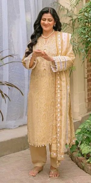 Gul Ahmed Three Piece Summer Lawn Collection 2023 (7)